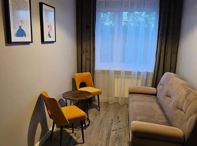 Apartament Ratuszowa 6 *